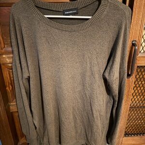 Fortunes+ Ivy Women’s Olive Scoop Neck Sweater